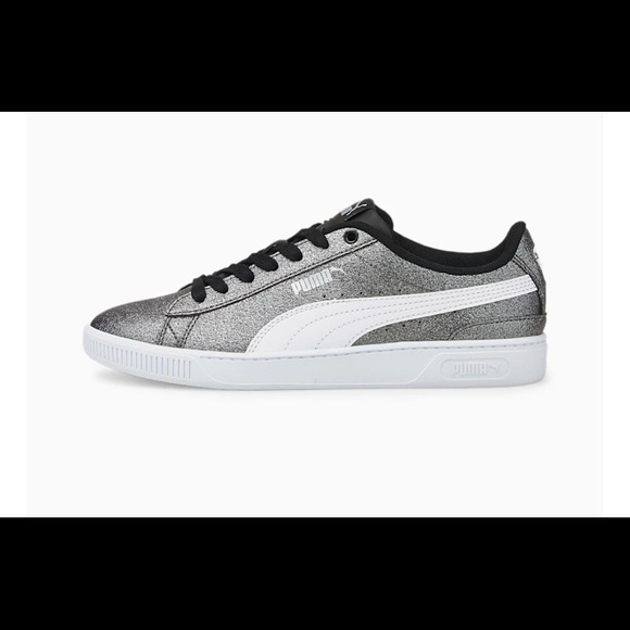 NWOT Puma Unisex Lifestyle Sneakers - Picture 3 of 12